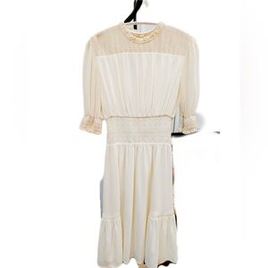 🧨steal authentic Prada Cream Long Sleeve Dress